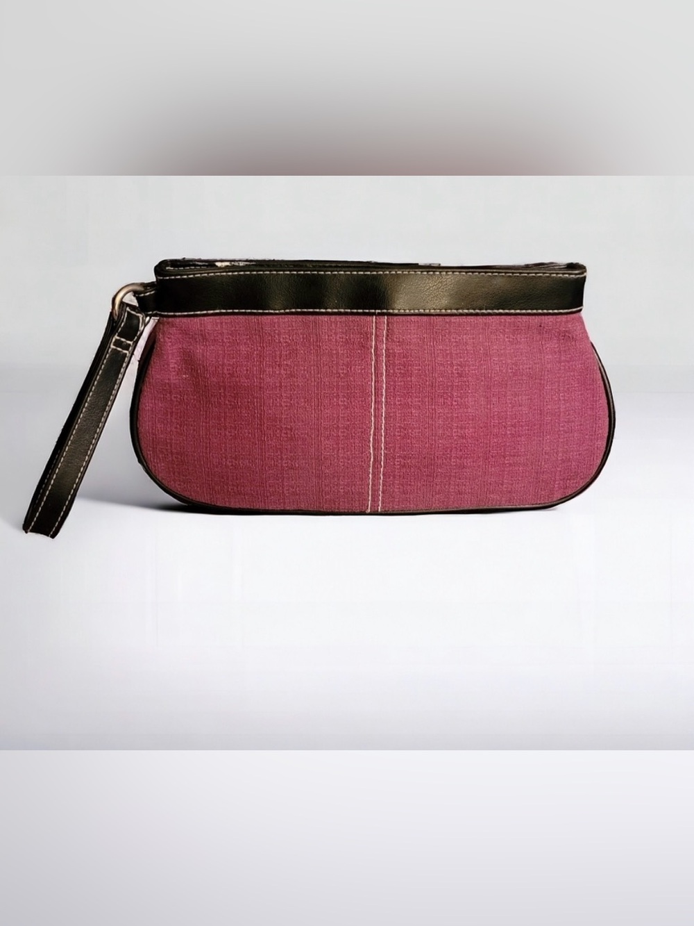 Victoria’s Secret Plum Wristlet Clutch Purse Black Trim Y2K Vintage Like new